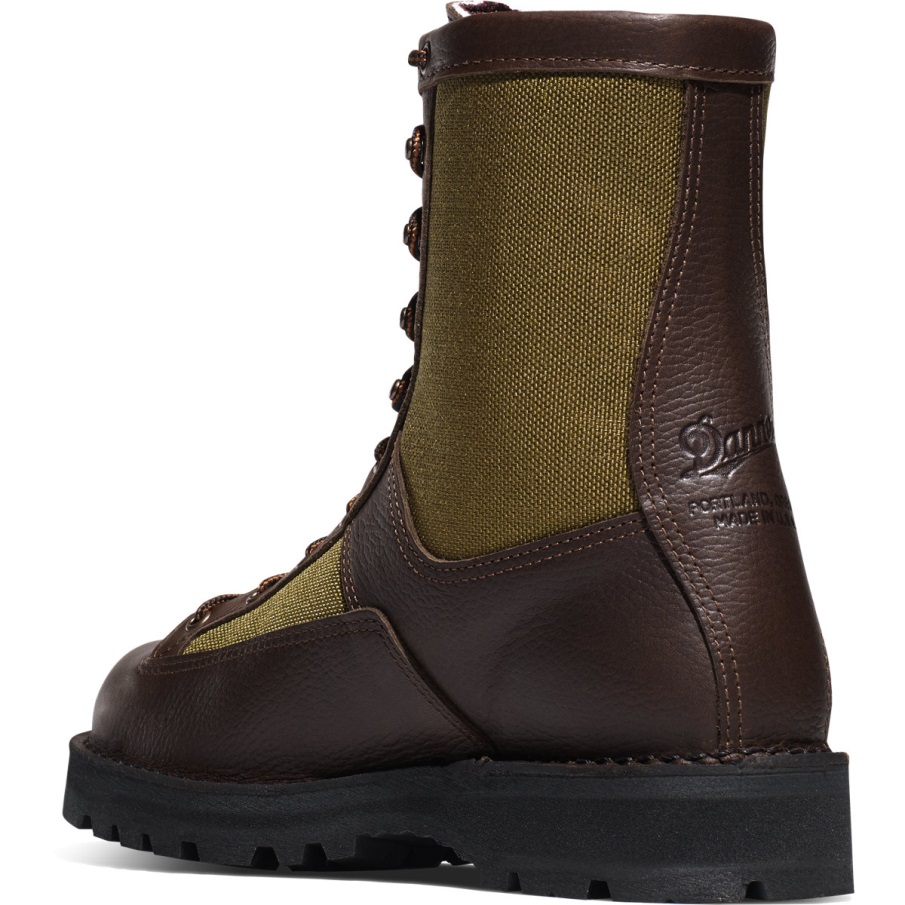 Danner Sierra 8 καφέ μονωμένο 200γρ