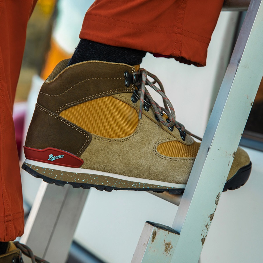 Danner γυναικεία Jag ξηρός καιρός αντίκα μπρονζέ/καλοκαιρινό σιτάρι