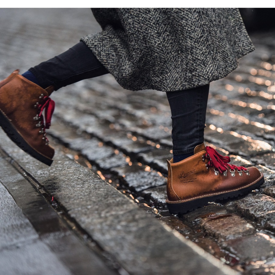 γυναικείο ορεινό φως καταρράκτη Danner